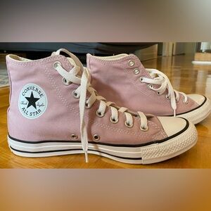 Converse | Chuck Taylor high tops